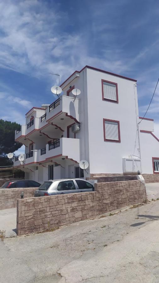 Mama Marina Apartement Near To The Airport Antimachia Luaran gambar