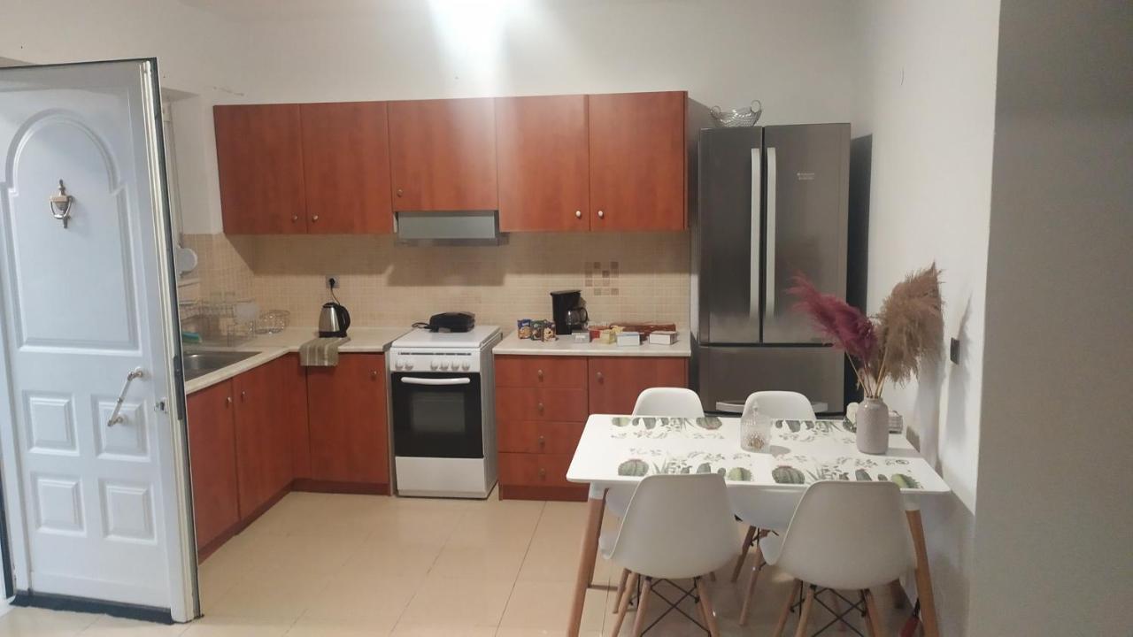 Mama Marina Apartement Near To The Airport Antimachia Luaran gambar