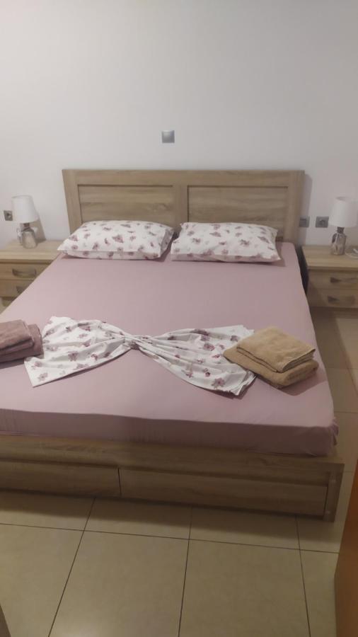 Mama Marina Apartement Near To The Airport Antimachia Luaran gambar
