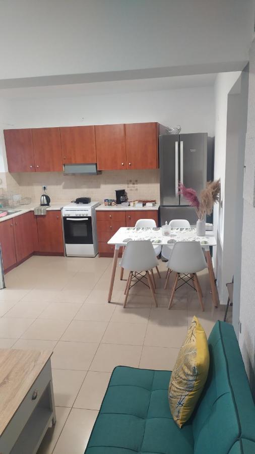 Mama Marina Apartement Near To The Airport Antimachia Luaran gambar